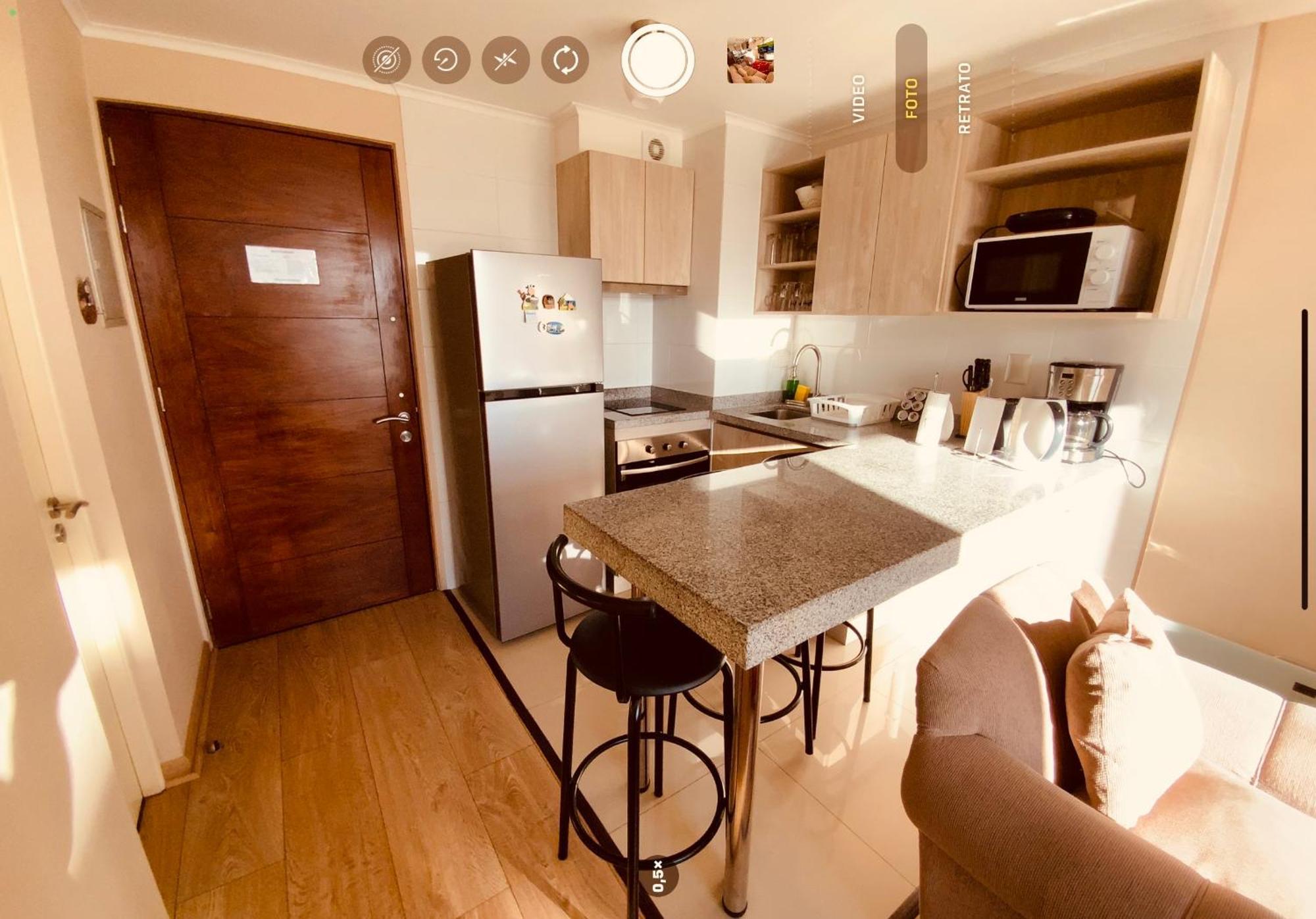 Arriendo 1 Departamento Diario Amoblado En Pleno Centro De Full Electrico Y Estacionamiento, Comodidad Y Seguridad Apartment *