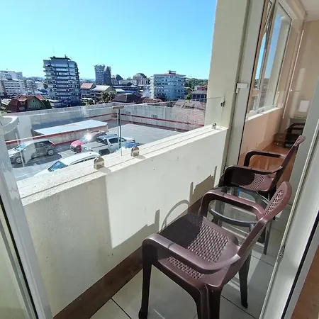 Arriendo 1 Departamento Diario Amoblado En Pleno Centro De Osorno Full Electrico Y Estacionamiento, Comodidad Y Seguridad Exterior photo